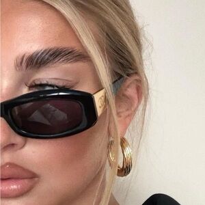 Iconic 90’s CHANEL 5014 c501/91 sunglasses.